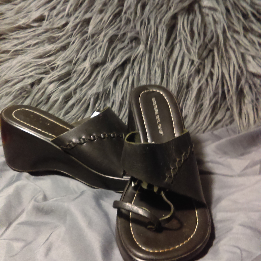 MONTEGO BAY CLUB Black leather Wedge Size 9 1/2